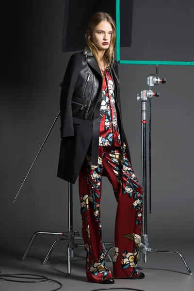 Look 22